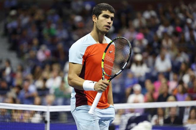 右手抛投的 右手抛投的