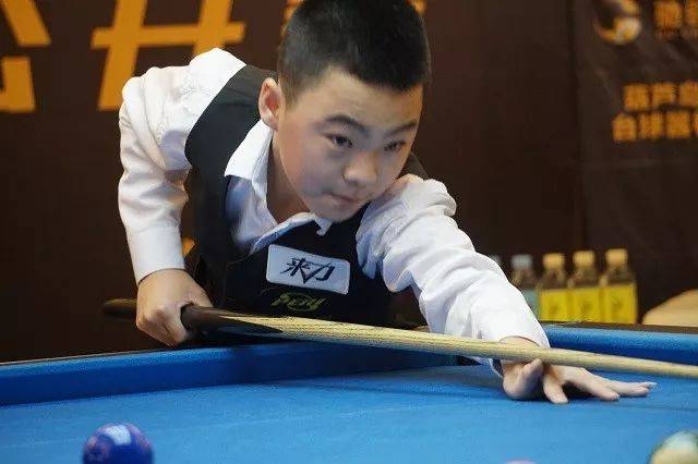 而事实上 而事实上