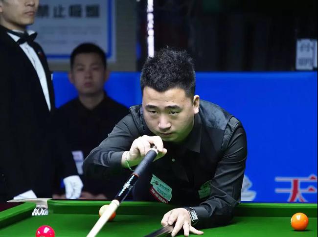 他通过不懈 他通过不懈