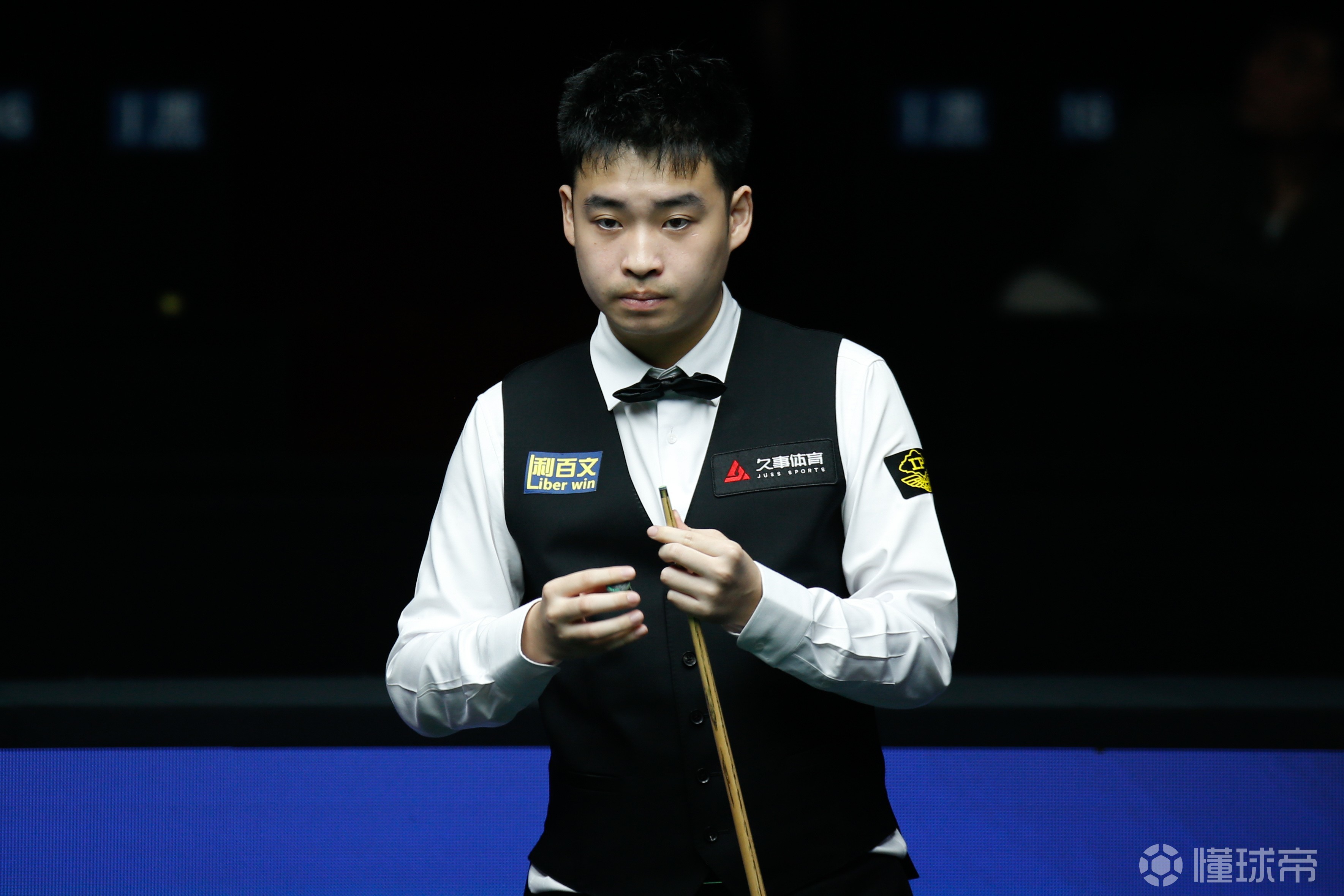 格列兹曼个 格列兹曼个