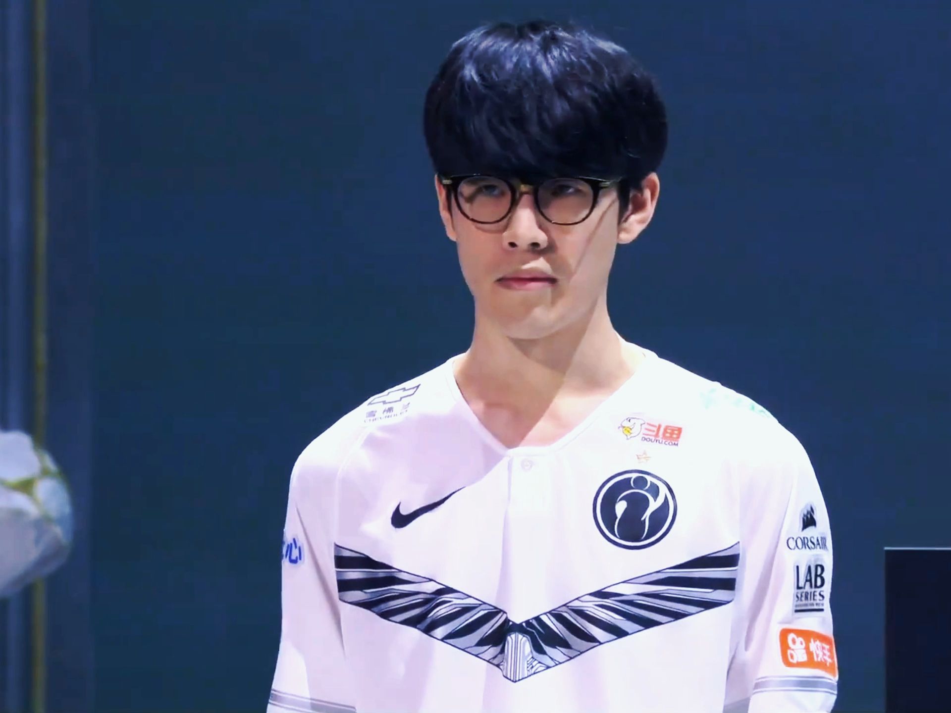 率推至榜首 率推至榜首