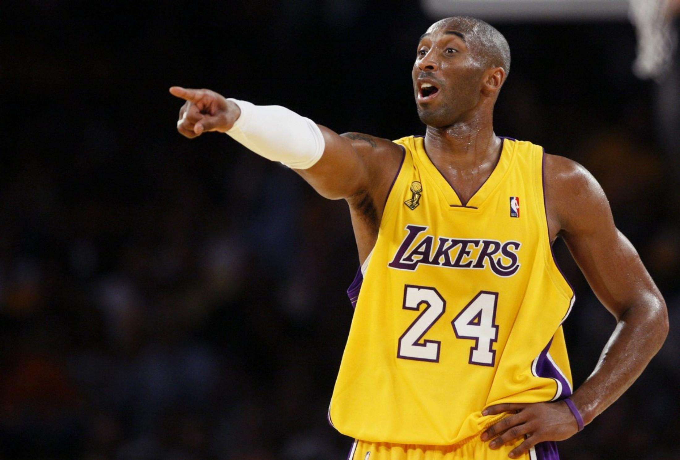 围绕C罗的 围绕C罗的